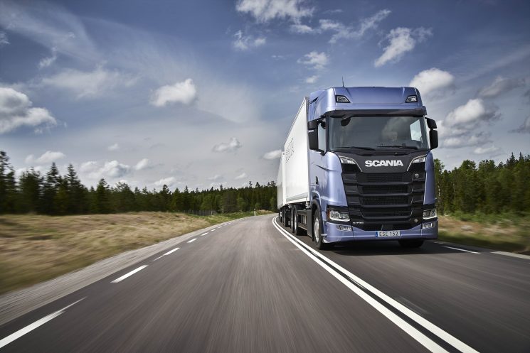 Scania firma un acuerdo con Northvolt para el desarrollo de baterías para el transporte pesado.