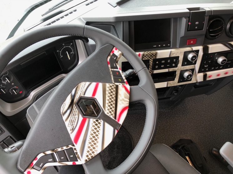 Detalle del interior del Renault Trucks T Tatoo.