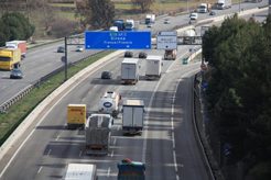 Posible prohibición de circulación de camiones en la N-II en Girona