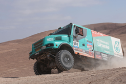 De Rooy sa mantiene líder en Dakar tras la décima etapa