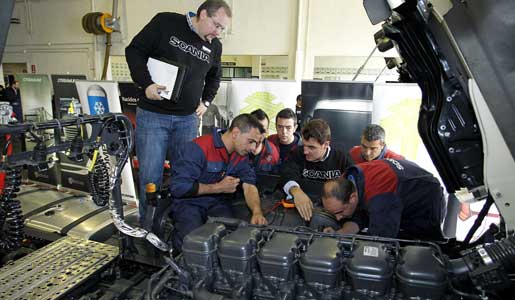 Scania Iberia busca a los mejores mecánicos Scania