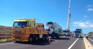 En Canarias los vehículos de auxilio en carretera ya no tienen el amarillo como color identificativo, a pesar de las protestas de los empresarios del sector.