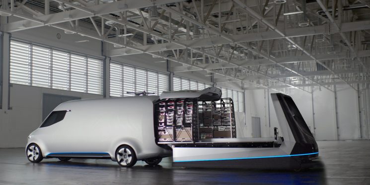 Mercedes-Benz VANS ha puesto en marcha el reto Startup adVANce para que jóvenes emprendedores presenten proyectos de mejora del transporte, optimización de la carga y descarga, rutas, etc.