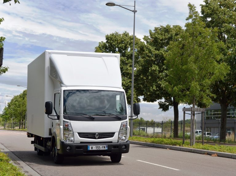 Campaña de mantenimiento para la gama ligera de Renault Trucks