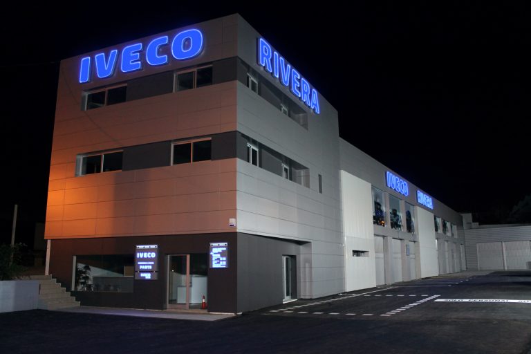 Iveco inaugura instalaciones en Tenerife