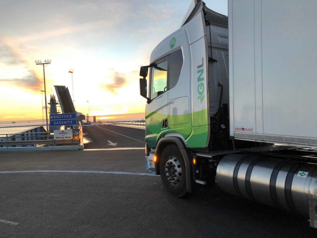 Un Scania de gas natural ha recorrido los 3000 kilómetros que separan Castellón de Estocolmo.
