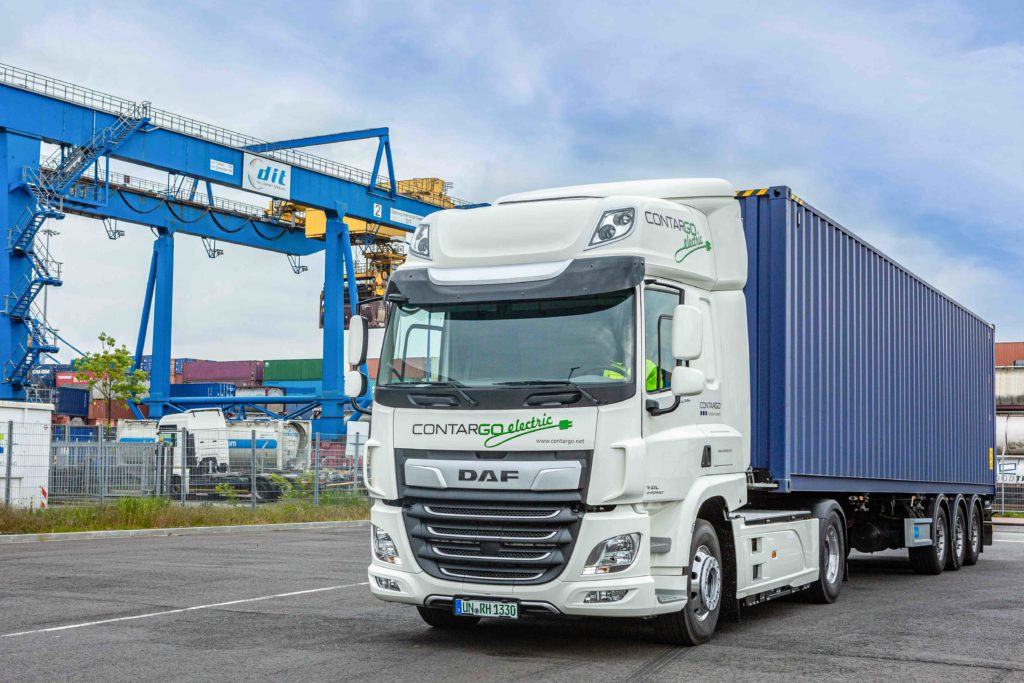 La gama CF de DAF ha sido reconocida por partida doble: el DAF CF Electric ha recibido el Green Truck Logistics Solution, mientras que la serie DAF CF Construction ha ganado el premio Top Bau Truck.