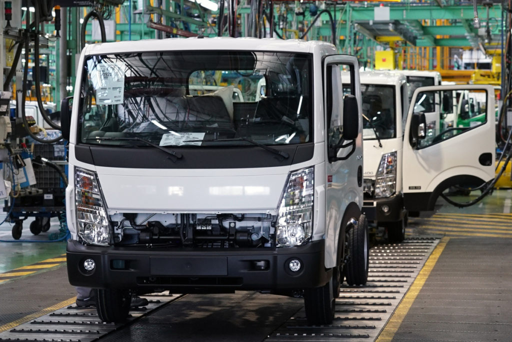 La planta de Ávila de Nissan deja de producir el NT400 Cabstar para pasar a transformarse en un centro especializado en fabricación y distribución de recambios para los vehículos de la Alianza Renault-Nissan-Mitsubishi.