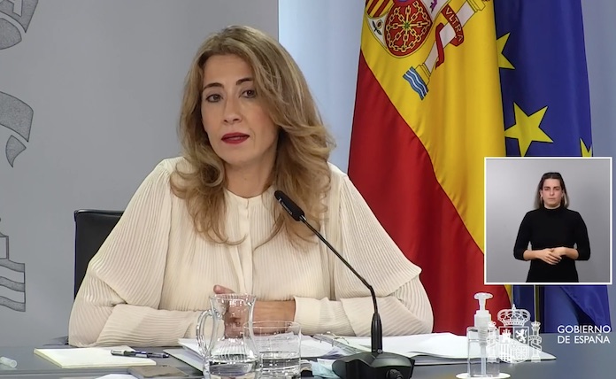 Raquel Sánchez confirma en el Senado que no habrá peajes sin consenso.