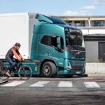 volvo-trucks-sistema-seguridad-ciclistas